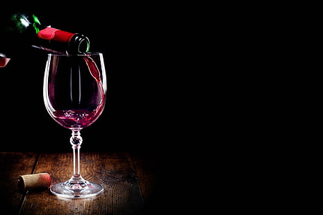copo de vinho claro, vinho, vermelho, vidro, garrafa, tubo, fundo preto, HD papel de parede HD wallpaper