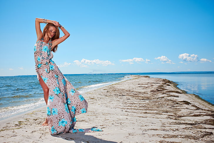 women's grey and teal floral sleeveless dresss, sand, sea, beach, the sky, girl, pose, HD wallpaper