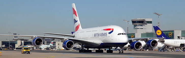 เครื่องบินสีขาวน้ำเงินและแดงแอร์บัส A-380-861, A380, แอร์บัส, สนามบิน, เครื่องบิน, เครื่องบิน, จอภาพคู่, จอแสดงผลหลายจอ, วอลล์เปเปอร์ HD
