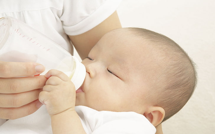 white feeding bottle, child, feeding, milk, care, HD wallpaper