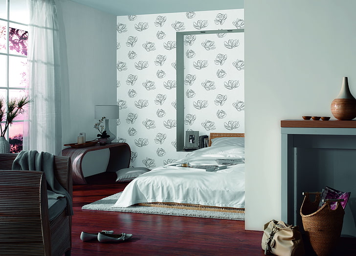 غطاء سرير أبيض ومكتب خشبي بني ، مزهرية ، تصميم ، تصميم داخلي ، شقة ، غرفة ، كرسي ، سرير ، حذاء ، نمط ، حقيبة، خلفية HD