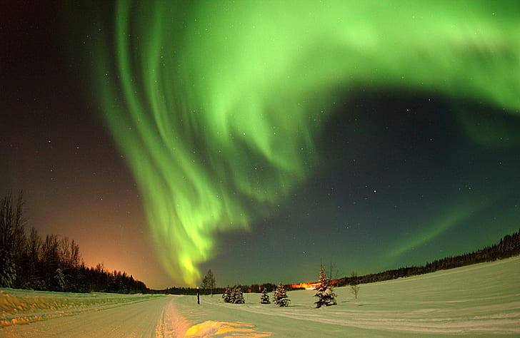 Аляска, атмосфера, Северное сияние, зеленый, ионизация, свет, явление света, северный полюс, северное сияние, явление, Скандинавия, небо, снег, пустыня, зима, HD обои