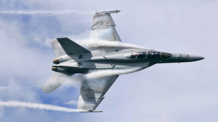 เครื่องบินสีเทาและสีดำเครื่องบินเครื่องบิน F / A-18 Hornet, contrails, เครื่องบินทหาร, ยานพาหนะ, ทหาร, วอลล์เปเปอร์ HD