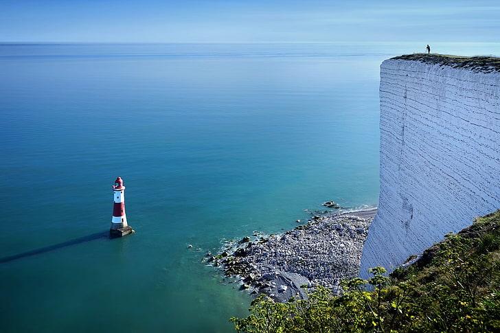 white and red lighthouse, nature, landscape, water, clouds, sea, Joe Davies, lighthouse, England, UK, cliff, horizon, rock, men, HD wallpaper