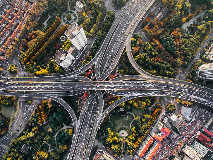 architecture, bird's, buildings, cars, city, cityscape, eye, highway, infrastructure, roads, traffic, trees, urban, view, HD wallpaper