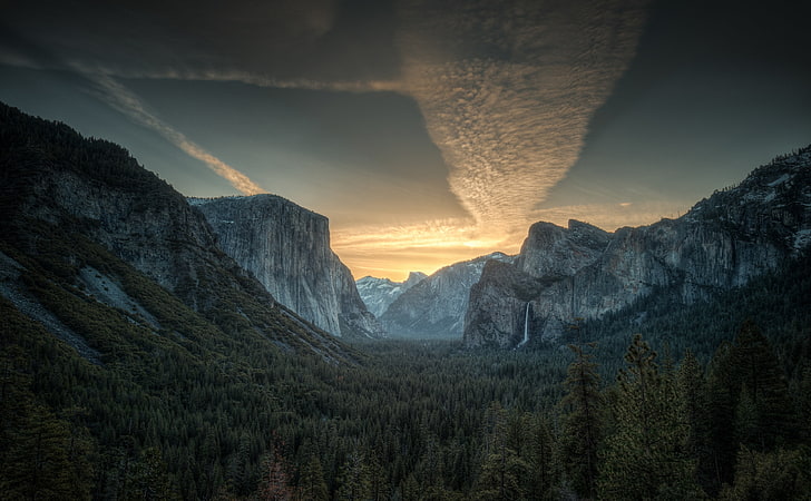 At Nightfall, El Capitan, Yosemite National Park, USA, Nature, Landscape, Half, View, Trees, California, Fall, Yosemite, Tunnel, Dome, mariposa, unitedstates, bridalveil, bridalveilfall, capitan, elcapitan, foresta, halfdome, tunnelview, HD wallpaper