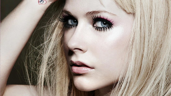 Avril Lavigne, yüz, şarkıcı, kadınlar, ünlü, HD masaüstü duvar kağıdı HD wallpaper