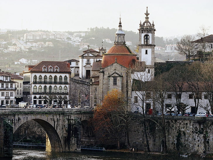 Iglesia de San Goncalo, Amarante, Douro, Portugal, Fondo de pantalla HD