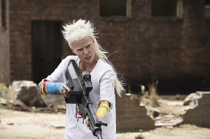 women's white shirt, Girl, Action, Fantasy, Beautiful, with, White, Wallpaper, Guns, Eyes, Blonde, Woman, Year, Weapons, Walt Disney Pictures, Gold, Face, Lips, Movie, Film, Exclusive, Hair, Pictures, Sci-Fi, Extended, Thriller, Universal Pictures, 2015, Columbia Pictures, Sony Pictures, Teeth, Image, CHAPPiE, Screnshot, Was yolan, Die Antwoord, Visser Was Yolan, Yo-Landi Visser, HD wallpaper