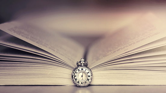 orologio da tasca tondo color argento, libri, orologio, Sfondo HD HD wallpaper