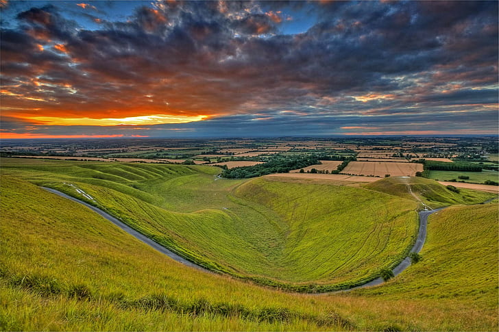 Oxfordshire, England, green grass field, Oxfordshire, England, sky, clouds, Sunset, field, hills, valley, Nature, HD wallpaper