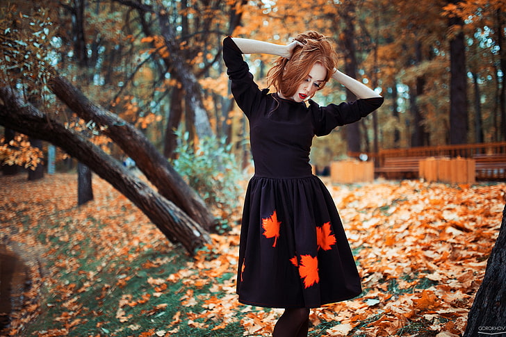 500px, Ivan Gorokhov, alberi, autunno, 2013 (anno), donne all'aperto, foglie, braccia alzate, donne, Sfondo HD