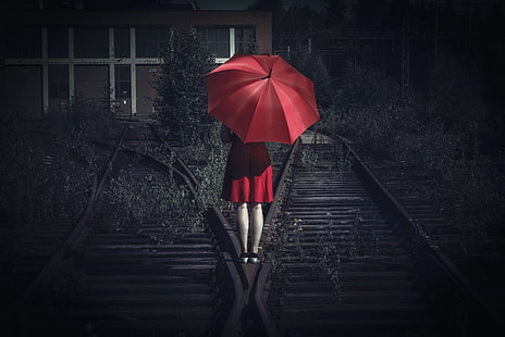 femmes, chemin de fer, rouge, parapluie, femmes en plein air, Fond d'écran HD HD wallpaper