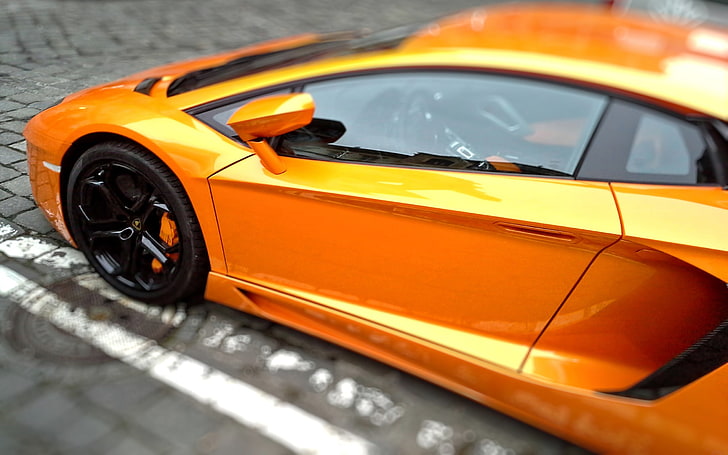 Orange series luxury car Lamborghini closeup, HD wallpaper