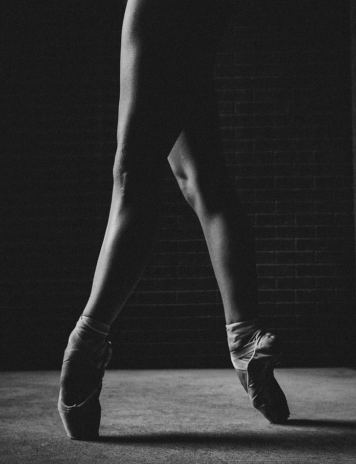 sepatu balet putih, balerina, sepatu pointe, kaki, bw, dansa, Wallpaper HD, wallpaper seluler