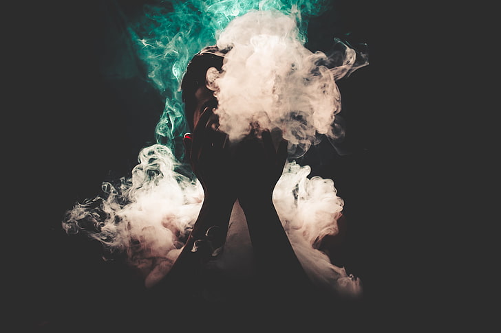 vape cloud check tapeta, mężczyzna, dym, ręce, kolorowy dym, Tapety HD