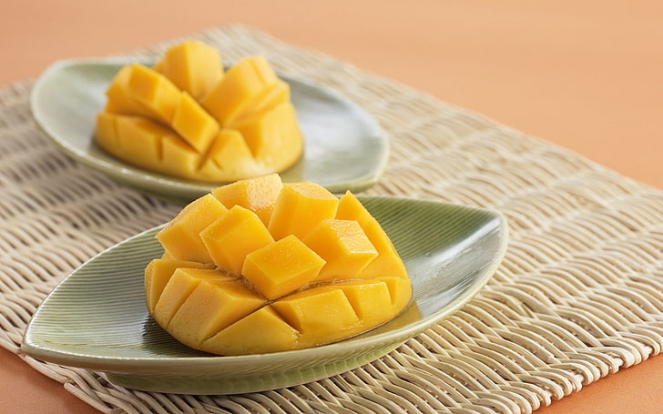 sliced mango fruits, pineapple, fruit, plate, sliced, HD wallpaper