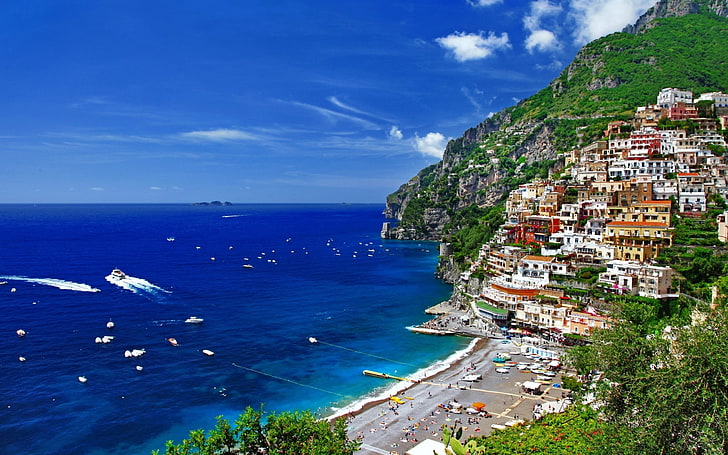 braunes konkretes Gebäude, Positano, Salerno, Italien, Küste, Hügel, HD-Hintergrundbild