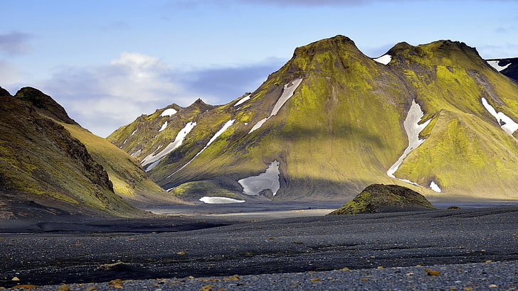montañas verdes, naturaleza, paisaje, montañas, Islandia, nieve, nubes, roca, Fondo de pantalla HD
