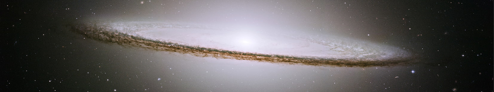 Weltraum, Galaxie, Nebel, ESA, Hubble Deep Field, Sterne, Sonnen, Planetenringe, Lichter, Sombrero-Galaxie, Mehrfachanzeige, Dreifachbildschirm, HD-Hintergrundbild HD wallpaper
