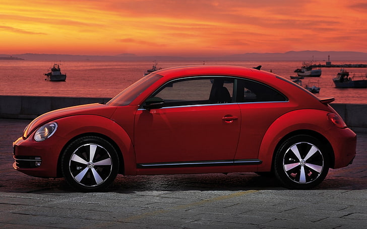 red Volkswagen New Beetle, volkswagen, fusca, red, side view, HD wallpaper