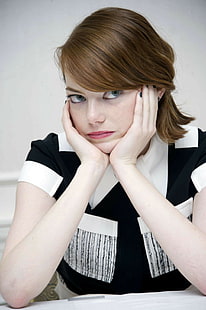 Emma Stone, olhos verdes, mulheres, ruiva, atriz, olhando para longe, unhas pintadas, HD papel de parede HD wallpaper