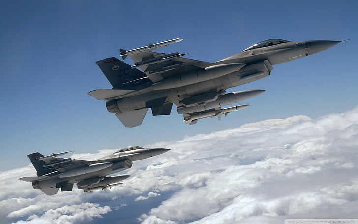 бяла и черна моторна лодка, бойни самолети, General Dynamics F-16 Fighting Falcon, реактивен изтребител, военен самолет, самолет, превозно средство, HD тапет