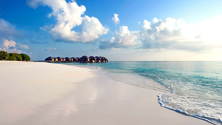 Удивительное побережье, белый песок, пляжи, 3840x2160, облака, коттедж, песок, побережье, HD обои