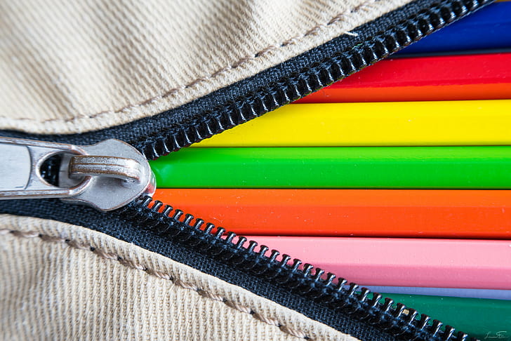 close-up photography of brown zipper with multi-colored illustration, Bag, Colors, close-up photography, colored, illustration, macro, monday, pencil  case, case  red, blue  green  orange, pink, zip, hinge, cloth, colorful, reverse, lens, close-up, multi Colored, blue, equipment, backgrounds, HD wallpaper