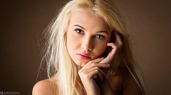 женщины, блондинка, лицо, портрет, простой фон, HD обои HD wallpaper