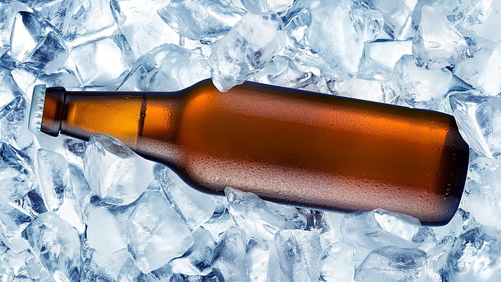 brown bottle, beer, BACKGROUND, DROPS, ICE, GLASS, LIQUID, TUBE, BOTTLE, MACRO, CUBES, COVER, PIECES, HD wallpaper