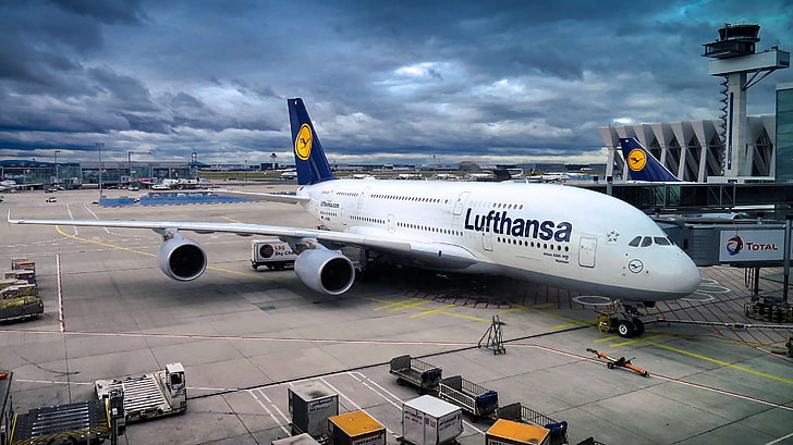 a380, air, airbus, aircraft, airline, airliner, airplane, airport, arrival, aviation, business, commercial, dark clouds, departure, engine, flight, fly, flying, lufthansa, plane, runway, technology, transportation sys, HD wallpaper