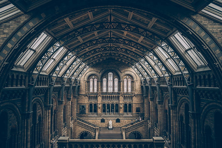 arches, architectural design, architecture, building, ceiling, columns, history, indoors, interior, light, london, museum, skylight, structure, symmetrical, HD wallpaper
