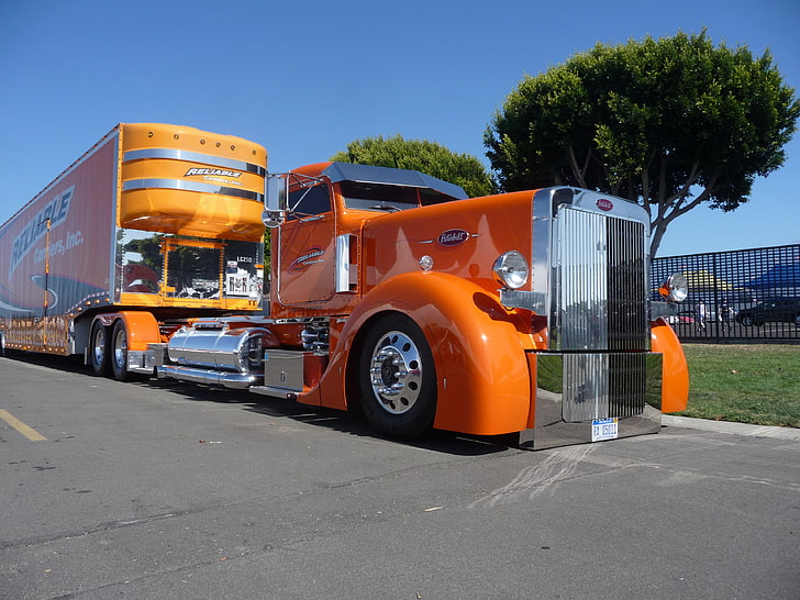 شاحنة بضائع برتقالية ، برتقالية ، كابينة ، مخصصة ، شاحنة ، موثوقة ، منصة كبيرة ، بيتربيلت، خلفية HD