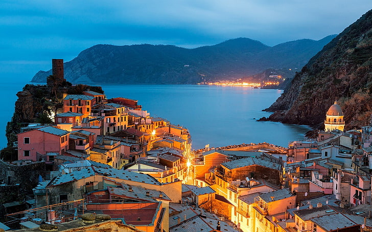 cityscape ، بناء ، بحر ، أضواء ، إيطاليا ، Vernazza ، Cinque Terre، خلفية HD