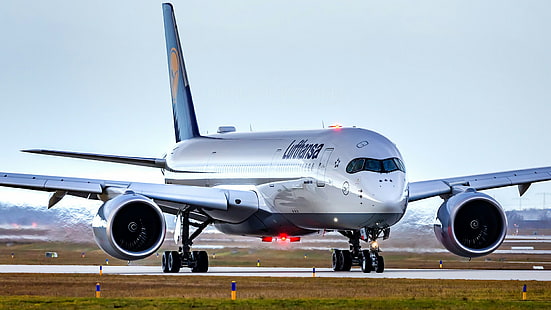 lufthansa, airbus a350-900, airplane, runway, airport, HD wallpaper HD wallpaper