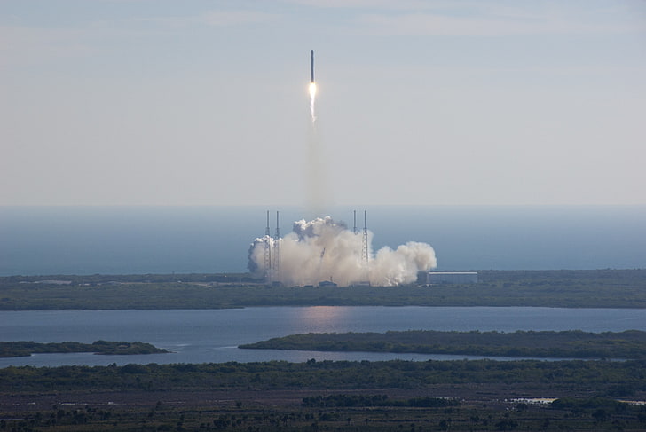 mesa de madera blanca y marrón, lanzamiento, plataformas de lanzamiento, SpaceX, Falcon 9, cohete, Fondo de pantalla HD