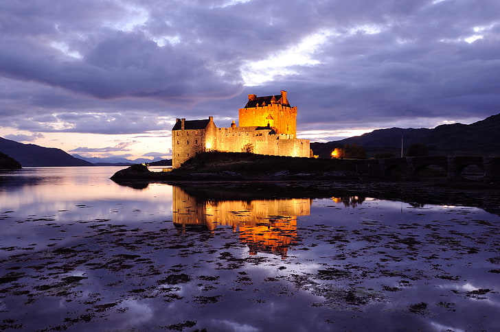 digital beige castle wallpaper, great britain, scotland, castle, kebakaran, air, senja, Wallpaper HD