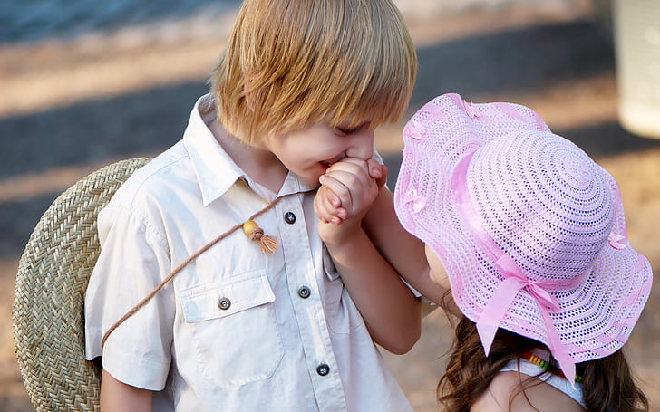 Young Gentle, girl's pink sunny hat, couple, love, kids, girl, guy, HD wallpaper
