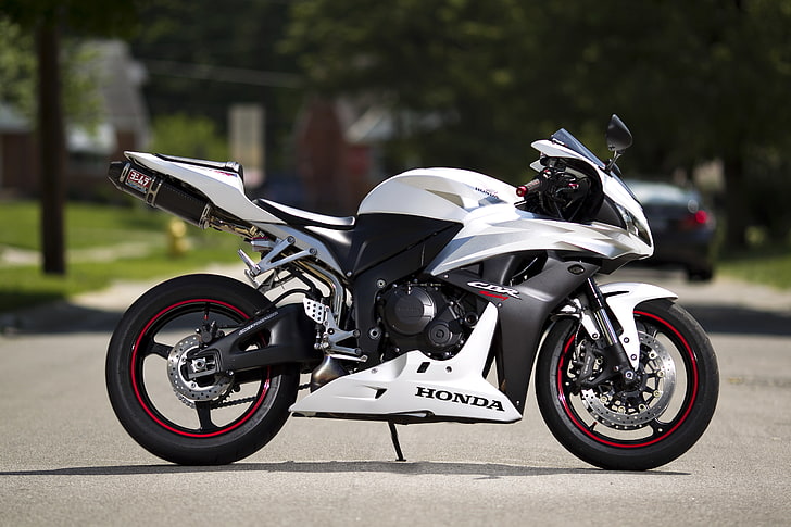 white and black Honda CBR sport bike, white, shadow, motorcycle, Honda, cbr600rr, HD wallpaper