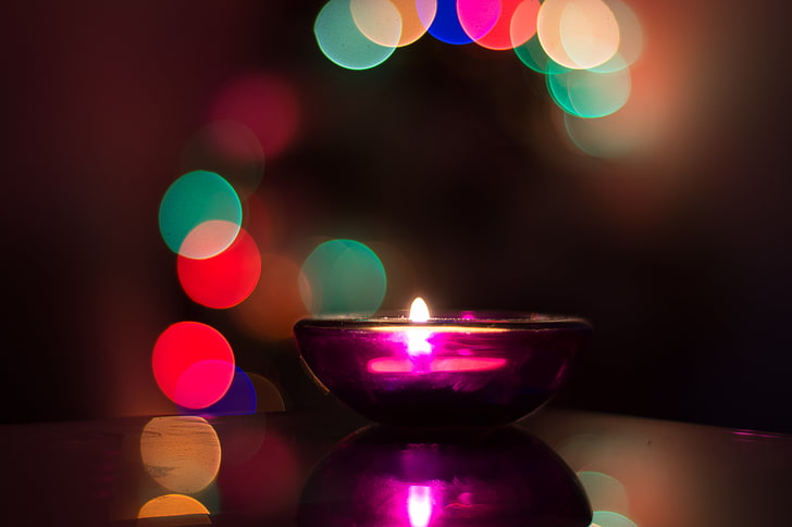 лилаво свещник за свещ за чаена свещ, свещ, изригване, блясък, HD тапет