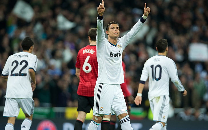 Baju kaos putih dan merah pria, olahraga, Cristiano Ronaldo, Dingel Di María, Mesut Ozil, Real Madrid, Wallpaper HD