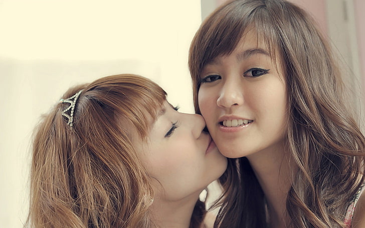 two woman faces, girl, asian, face, eyes, HD wallpaper