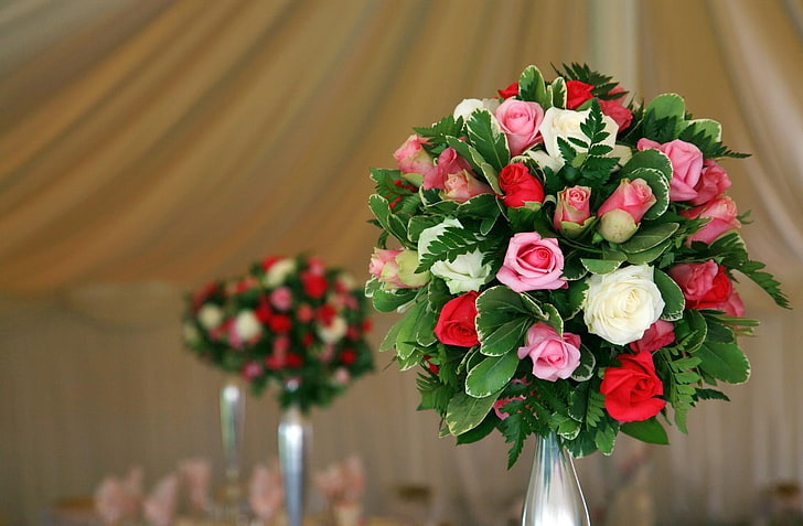 buket mawar putih, merah muda, dan merah, mawar, bunga, buket, desain, dekorasi, Wallpaper HD