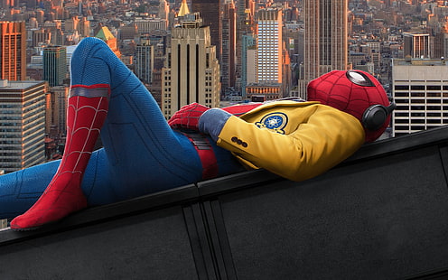 Fond d'écran Marvel Spider-Man Homecoming, Spider-Man: Homecoming (2017), Marvel Cinematic Universe, films, Spider-Man, paysage urbain, écouteurs, Fond d'écran HD HD wallpaper