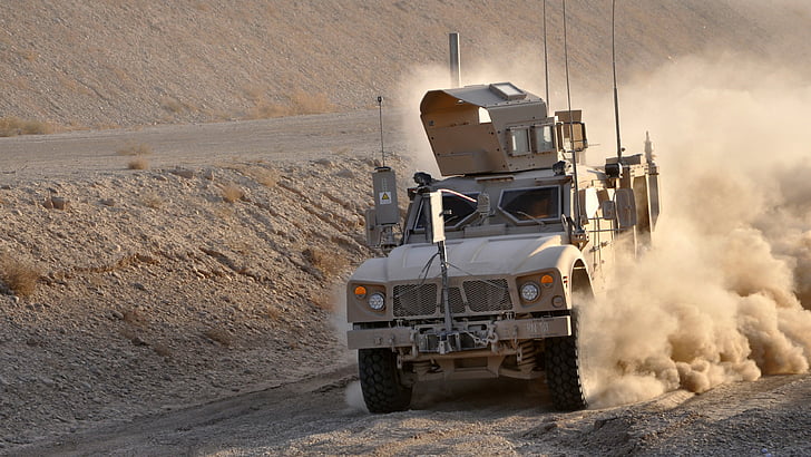 brown military APV, M-ATV, Oshkosh, MRAP, TerraMax, infantry mobility vehicle, field, desert, dust, HD wallpaper