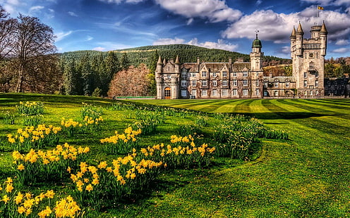 Замок Балморал Hdr, лес, замок, трава, цветы, облака, природа и пейзажи, HD обои HD wallpaper