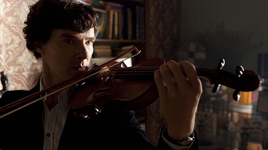 brown violin, Benedict Cumberbatch, Sherlock, actor, men, violin, HD wallpaper HD wallpaper