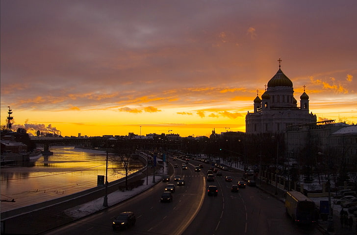 مسجد أبيض ، الشمس ، غروب الشمس ، النهر ، المساء ، موسكو ، الكورنيش ، كاتدرائية المسيح المخلص، خلفية HD
