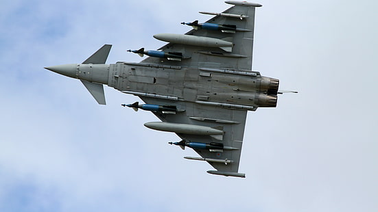 흰색과 파란색 항공기, 유로 파이터 태풍, 공격, 항공기, 전투기, 왕립 공군, 독일 공군, 이탈리아 공군, 스페인 공군, HD 배경 화면 HD wallpaper